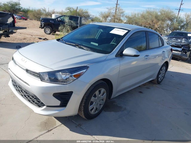 3KPA24AD6PE610672 KIA RIO LX