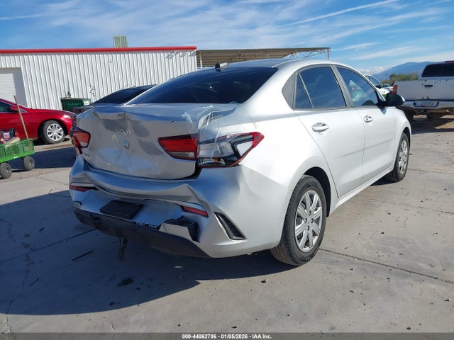 3KPA24AD6PE610672 KIA RIO LX