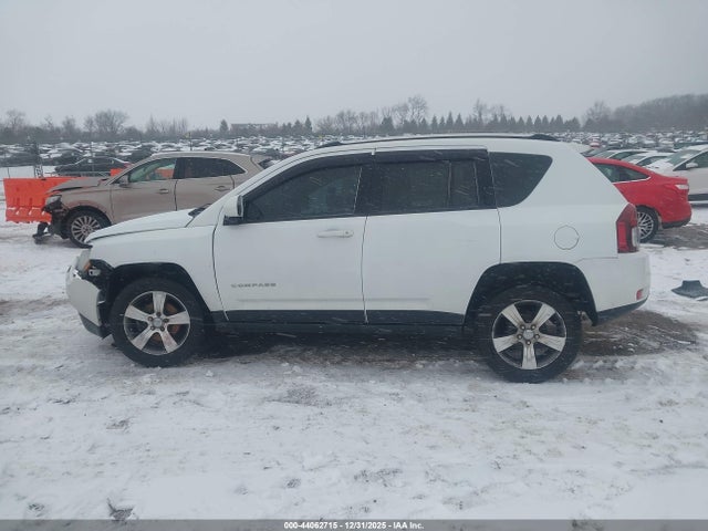 2017 Jeep Compass High Altitude Fwd მანქანა იყიდება აუქციონზე, vin: 1C4NJCEB9HD211975, აუქციონის ნომერი: 44062715