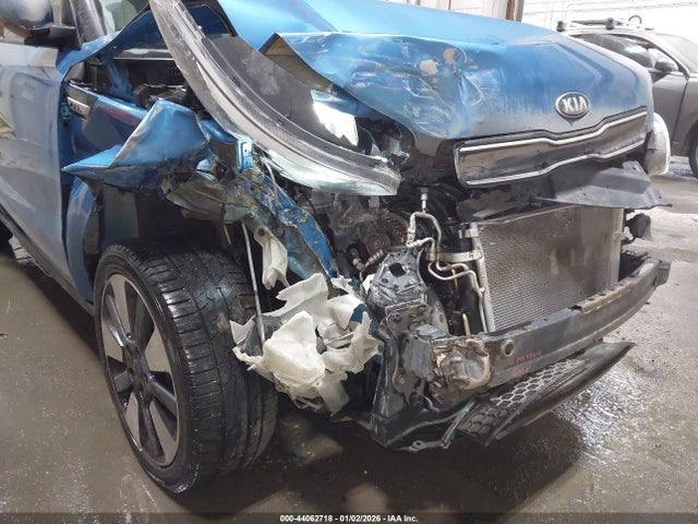 KNDJP3A5XH7457185 KIA SOUL +