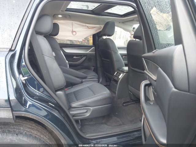 Продажа на аукционе авто 2024 Mazda Cx-90 3.3 Turbo Premium, vin: JM3KKDHD8R1181686, номер лота: 44062738