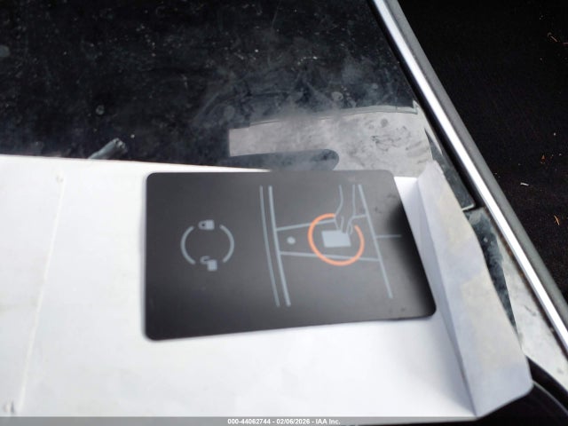 2019 TESLA MODEL 3 5YJ3E1EB7KF384801 Photo 10