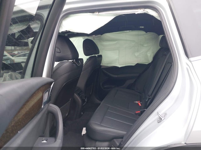 5UXTR7C54KLE94319 BMW X3 Sdrive30i