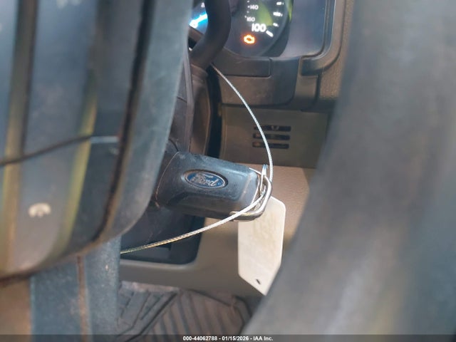Ford F-350 Chassis Xl 2017 1FDRF3G66HEB80922 Image 10