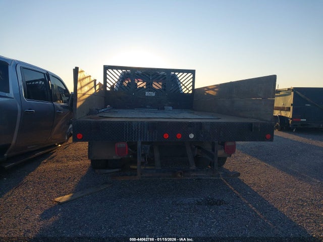 Ford F-350 Chassis Xl 2017 1FDRF3G66HEB80922 Image 15