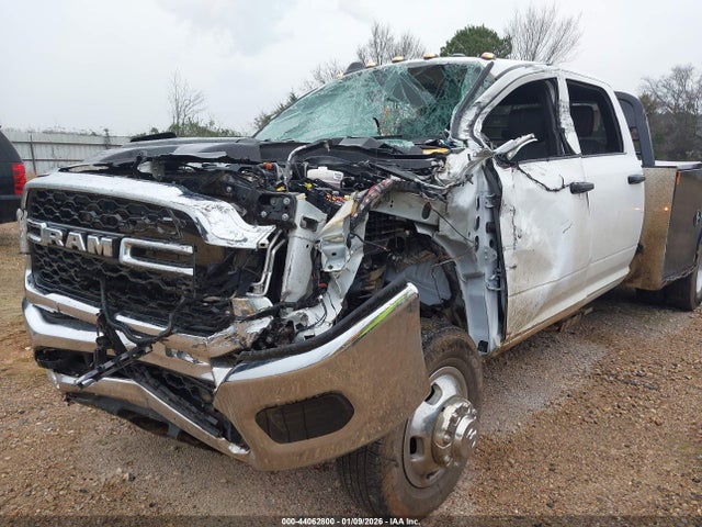Продажа на аукционе авто 2024 Ram 3500 Chassis Tradesman/slt/laramie/limited, vin: 3C7WRTCL8RG156869, номер лота: 44062800
