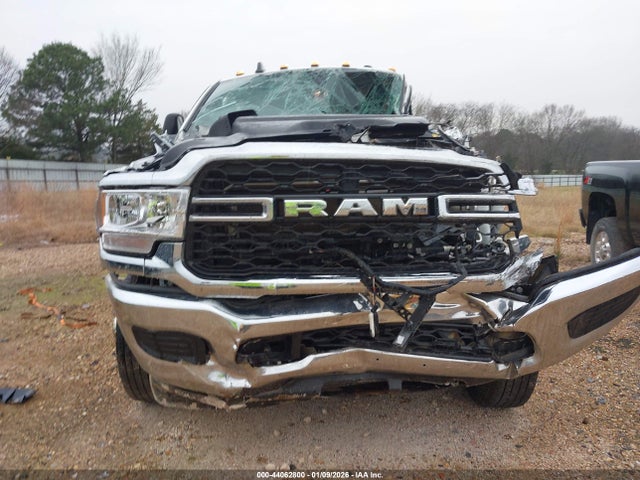 2024 Ram 3500 Chassis Tradesman/slt/laramie/limited მანქანა იყიდება აუქციონზე, vin: 3C7WRTCL8RG156869, აუქციონის ნომერი: 44062800