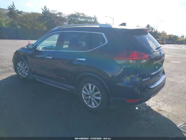 2017 NISSAN ROGUE KNMAT2MT7HP590289 Photo 2