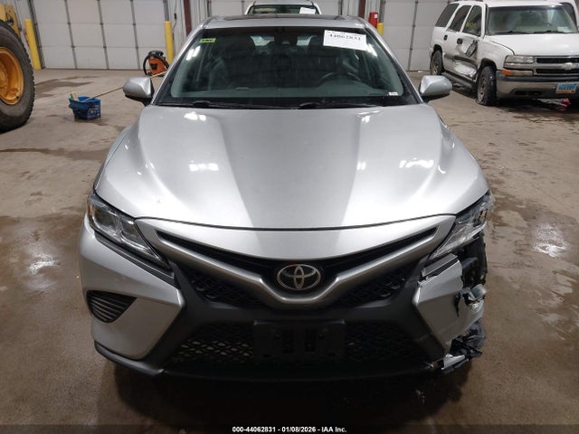 4T1B11HK0JU035466 Toyota CAMRY SE