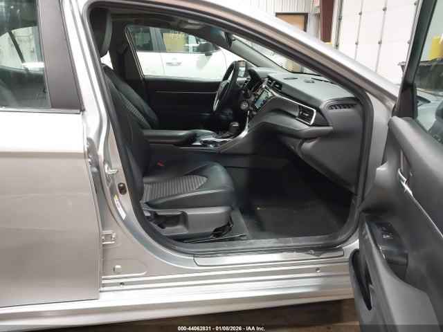 4T1B11HK0JU035466 Toyota CAMRY SE