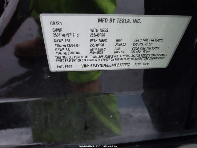 2021 TESLA MODEL Y 5YJYGDEE8MF272037 Photo 8