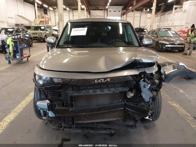 KNDJ23AU8R7241455 KIA SOUL LX