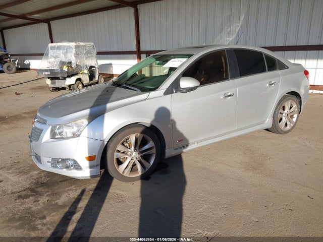 Chevrolet CRUZE LTZ 2014 1G1PG5SB4E7387424 Image 2