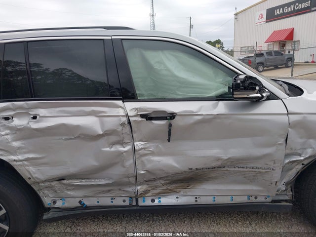 Jeep Grand Cherokee Limited 4x2 2023 1C4RJGBG3PC648318 Image 13