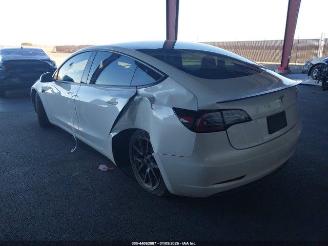2023 TESLA MODEL 3 5YJ3E1EA1PF452668 Photo 2