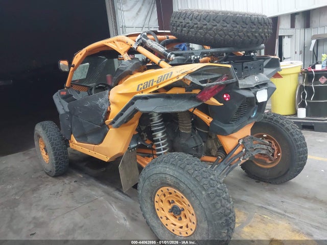 2020 CAN-AM MAVERICK X3 3JBVVAV48LK001938 Photo 2