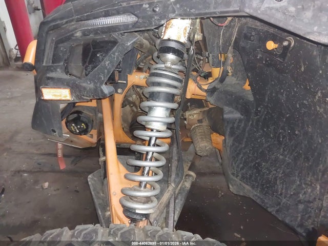 2020 CAN-AM MAVERICK X3 3JBVVAV48LK001938 Photo 8