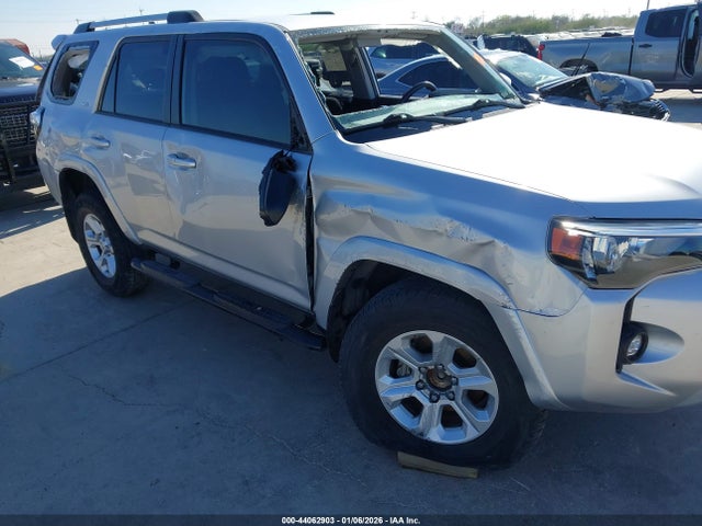 JTEEU5JR1M5232633 Toyota 4RUNNER SR5