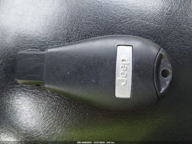 2015 JEEP CHEROKEE 1C4PJMAB6FW667762 Photo 10