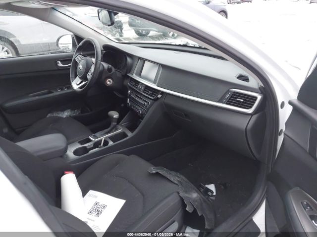 2019 KIA OPTIMA 5XXGT4L3XKG318146 Photo 4
