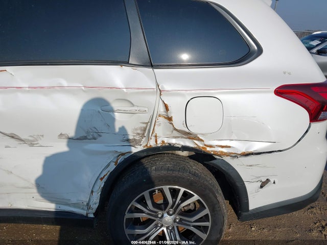 2017 MITSUBISHI OUTLANDER JA4AZ3A34HZ013064 Photo 5