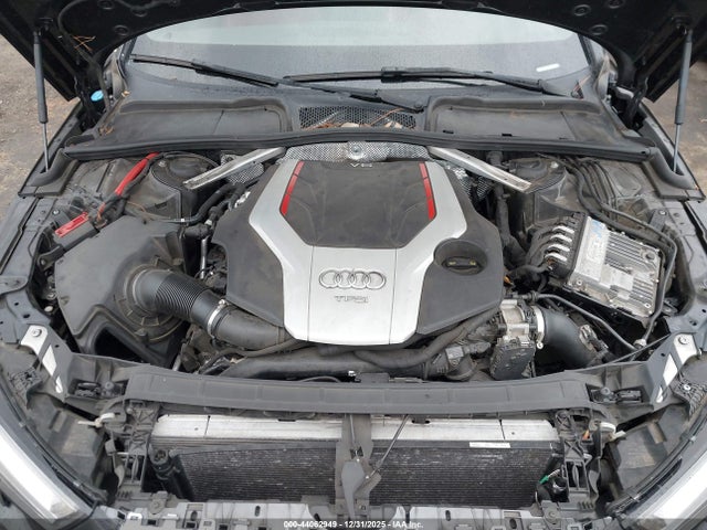 2018 AUDI S4 WAUB4AF48JA201764 Photo 9