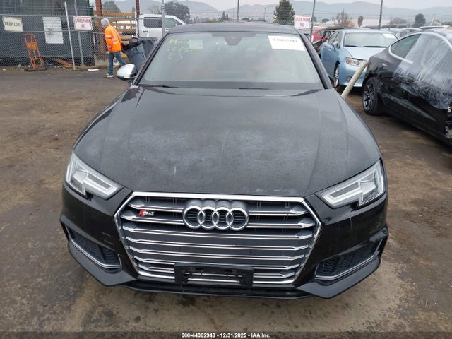 Audi S4 3.0t Premium Plus 2018 WAUB4AF48JA201764 Image 13