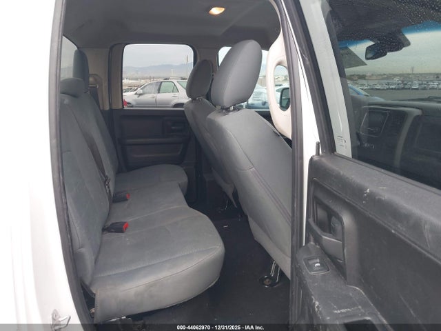 1C6RR6FG6KS555411 RAM 1500 Classic Tradesman 4x2 6&#039;4 Box