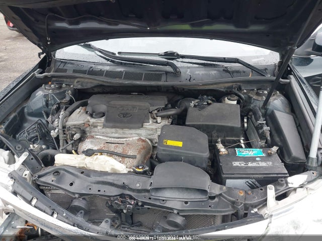 44062973 :رقم المزاد ، 4T1BF1FK6EU381693 vin ، 2014 Toyota Camry Le مزاد بيع
