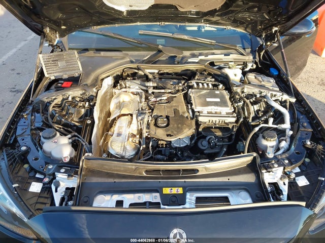 W1KAF4GB6RR215866 Mercedes-Benz C 300