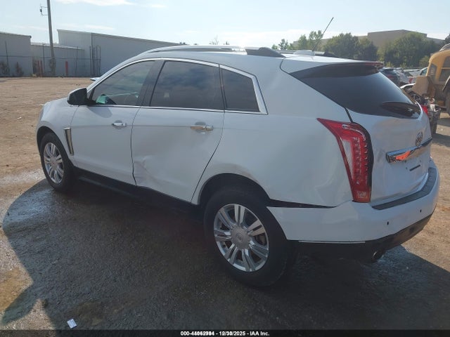 2016 CADILLAC SRX 3GYFNBE31GS526368 Photo 2