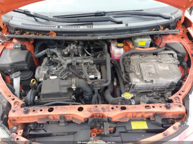 2012 TOYOTA PRIUS C JTDKDTB36C1006941 Photo 9