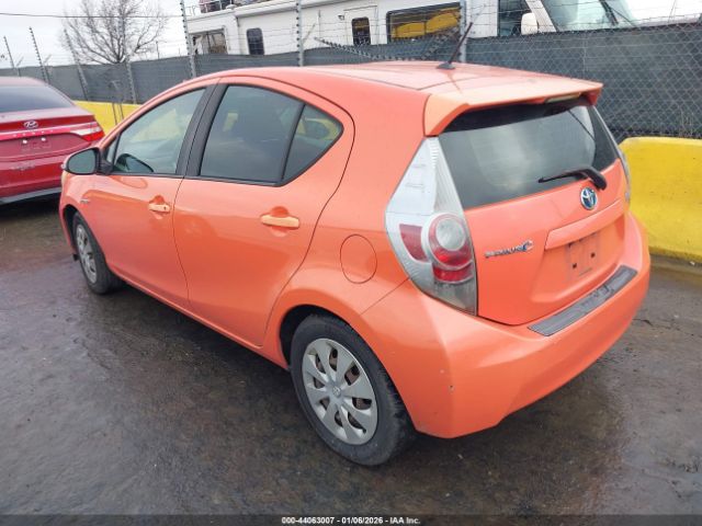 2012 TOYOTA PRIUS C JTDKDTB36C1006941 Photo 2