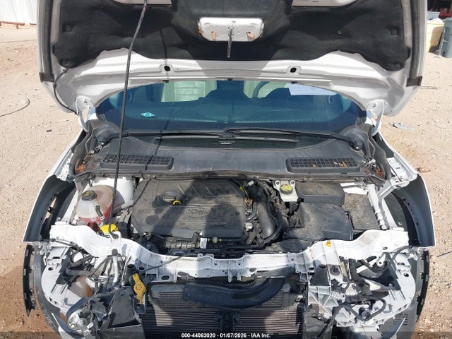 Продаж на аукціоні авто 2017 Ford Escape Se, vin: 1FMCU0GD1HUB42688, номер лоту: 44063020