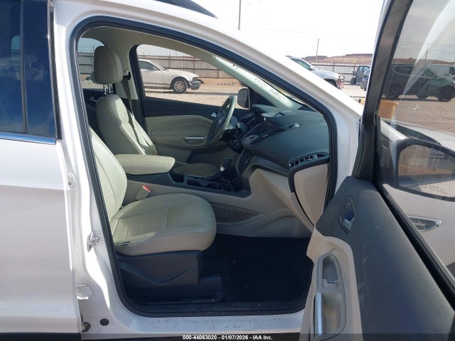 Продаж на аукціоні авто 2017 Ford Escape Se, vin: 1FMCU0GD1HUB42688, номер лоту: 44063020