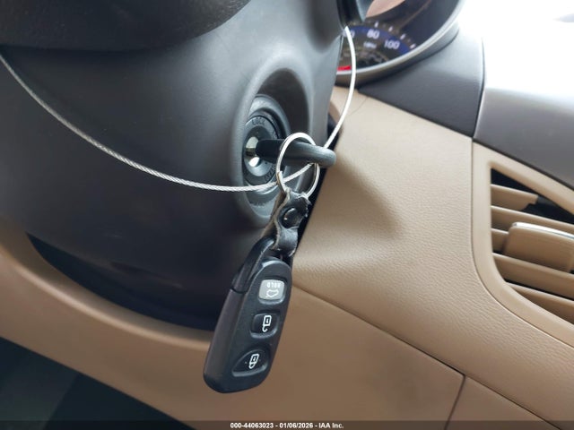 2013 Hyundai Elantra Gls მანქანა იყიდება აუქციონზე, vin: KMHDH4AE3DU007031, აუქციონის ნომერი: 44063023