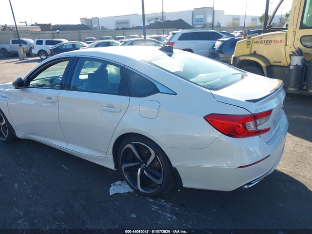 1HGCV3F26NA028218 Honda Accord Hybrid Sport