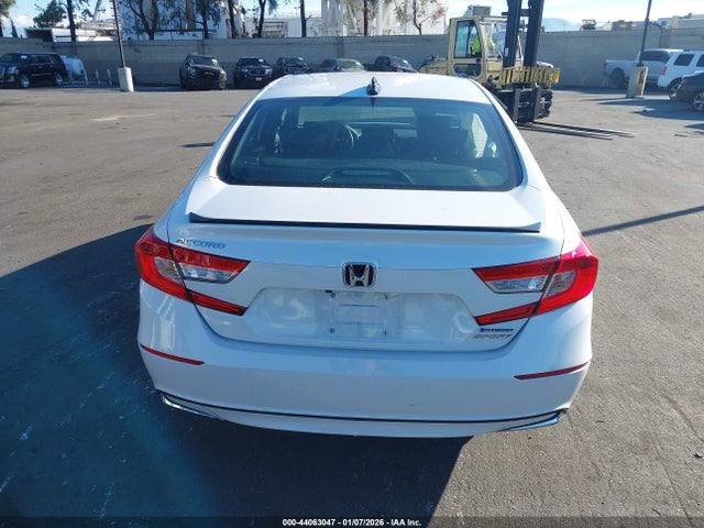 1HGCV3F26NA028218 Honda Accord Hybrid Sport