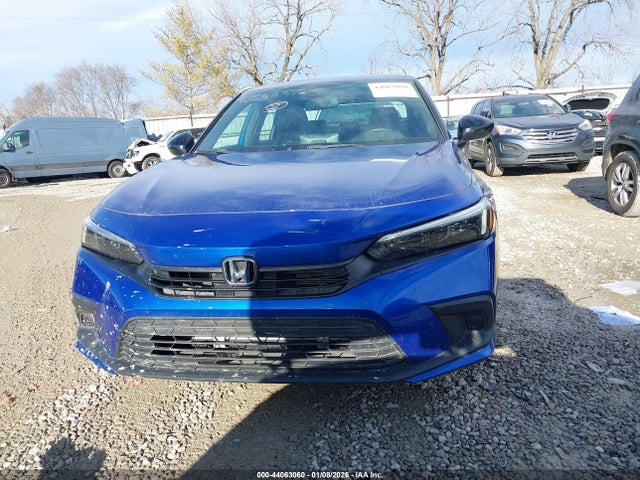Auction sale of the 2022 Honda Civic Sport, vin: 2HGFE2F51NH587274, lot number: 44063060