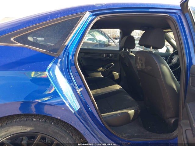 Auction sale of the 2022 Honda Civic Sport, vin: 2HGFE2F51NH587274, lot number: 44063060