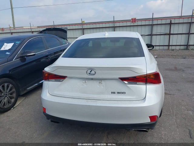 44063092 :رقم المزاد ، JTHBA1D22K5097598 vin ، 2019 Lexus Is 300 مزاد بيع