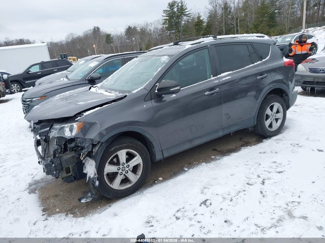 2T3WFREV4FW170531 Toyota Rav4 Xle