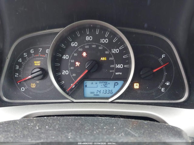 2T3WFREV4FW170531 Toyota Rav4 Xle