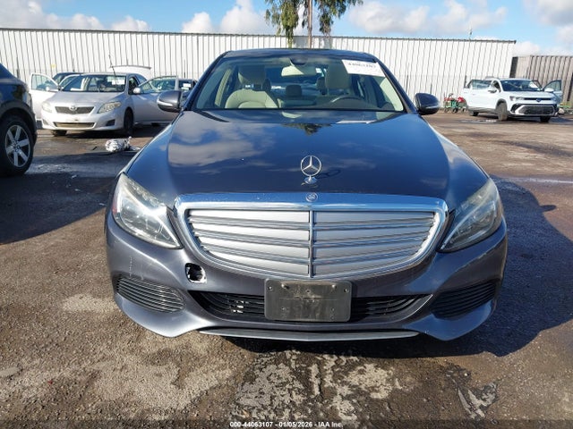 55SWF4KB3FU041584 Mercedes-Benz C 300 Luxury 4matic