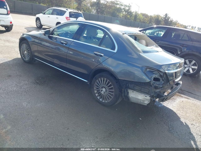 55SWF4KB3FU041584 Mercedes-Benz C 300 Luxury 4matic