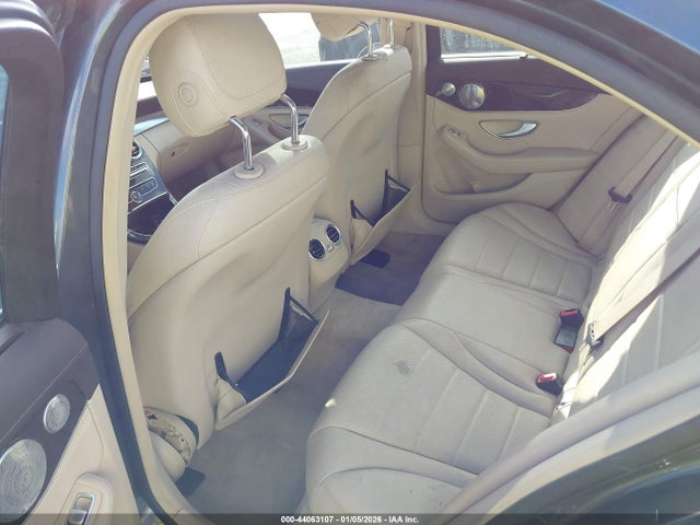 55SWF4KB3FU041584 Mercedes-Benz C 300 Luxury 4matic