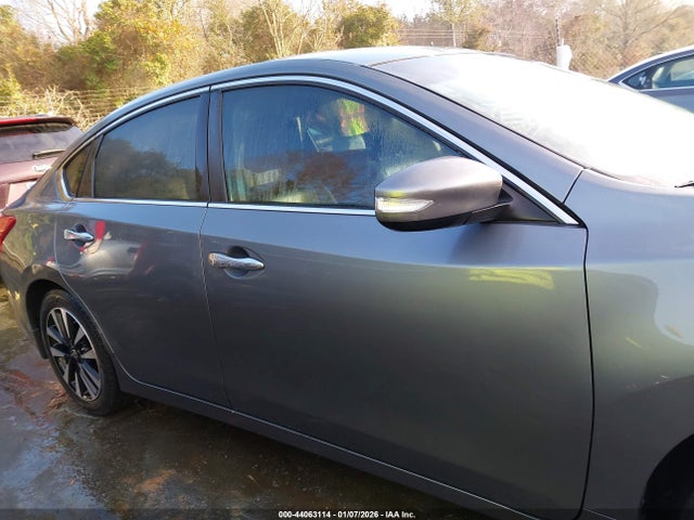 Продажа на аукционе авто 2017 Nissan Altima 2.5 Sl, vin: 1N4AL3APXHC488401, номер лота: 44063114