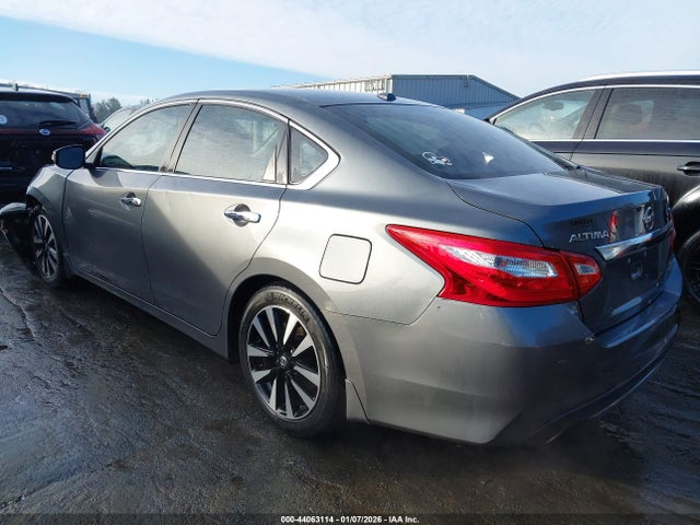 Продажа на аукционе авто 2017 Nissan Altima 2.5 Sl, vin: 1N4AL3APXHC488401, номер лота: 44063114