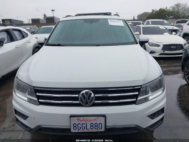 3VV3B7AX1JM184912 Volkswagen Tiguan 2.0t Se/2.0t Sel