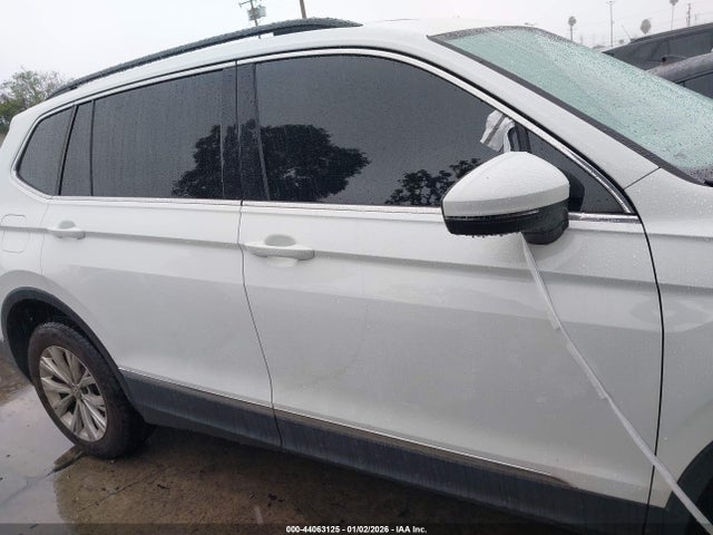 3VV3B7AX1JM184912 Volkswagen Tiguan 2.0t Se/2.0t Sel